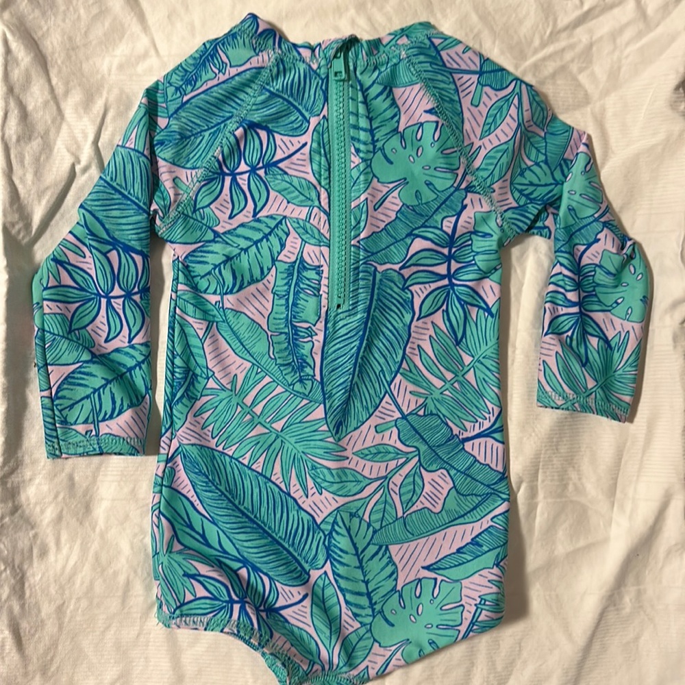 Sleeved Swimsuit one piece